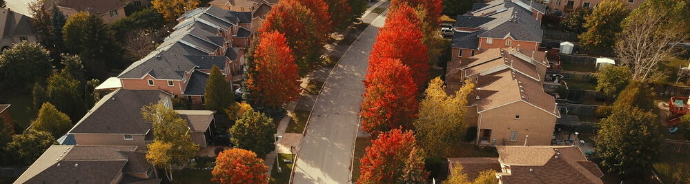 Aerial,Drone,Image,Of,Suburbia,During,Autumn,With,Brilliant,Colors